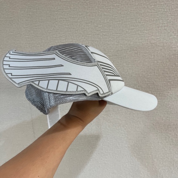 NWT Authentic Disney Parks Merchandise Baseball Hat Thor Helmet 3D Wings OS - Picture 6 of 6